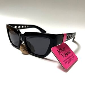 Betsey Johnson | Accessories | Betsey Johnson Cat Eye Bitty  display picture 2